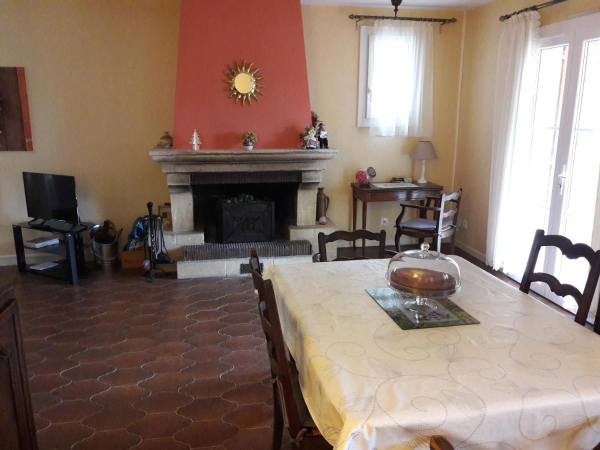 Villa La Lurette Saint-Étienne-les-Orgues Esterno foto